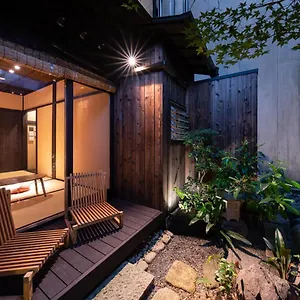 Holiday home 京恋 清水五条 Kyoto