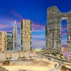 Apartment First Class 1br With Skyline View Dubai